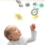 Baby Mix Kolotoč nad postýlku se světelným projektorem, zelená