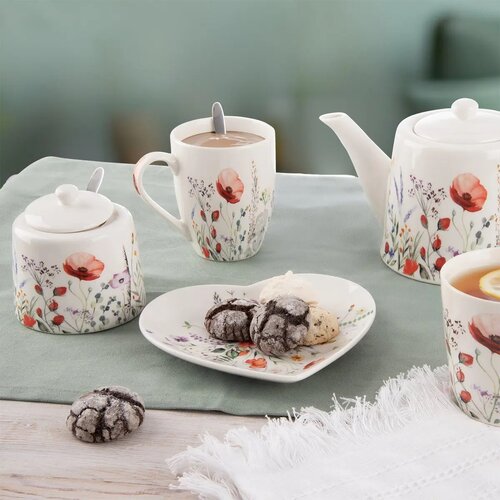 Orion Set porcelaninih desertnih krožnikov Makovosrce 17,5 x 17 cm, 6 kos
